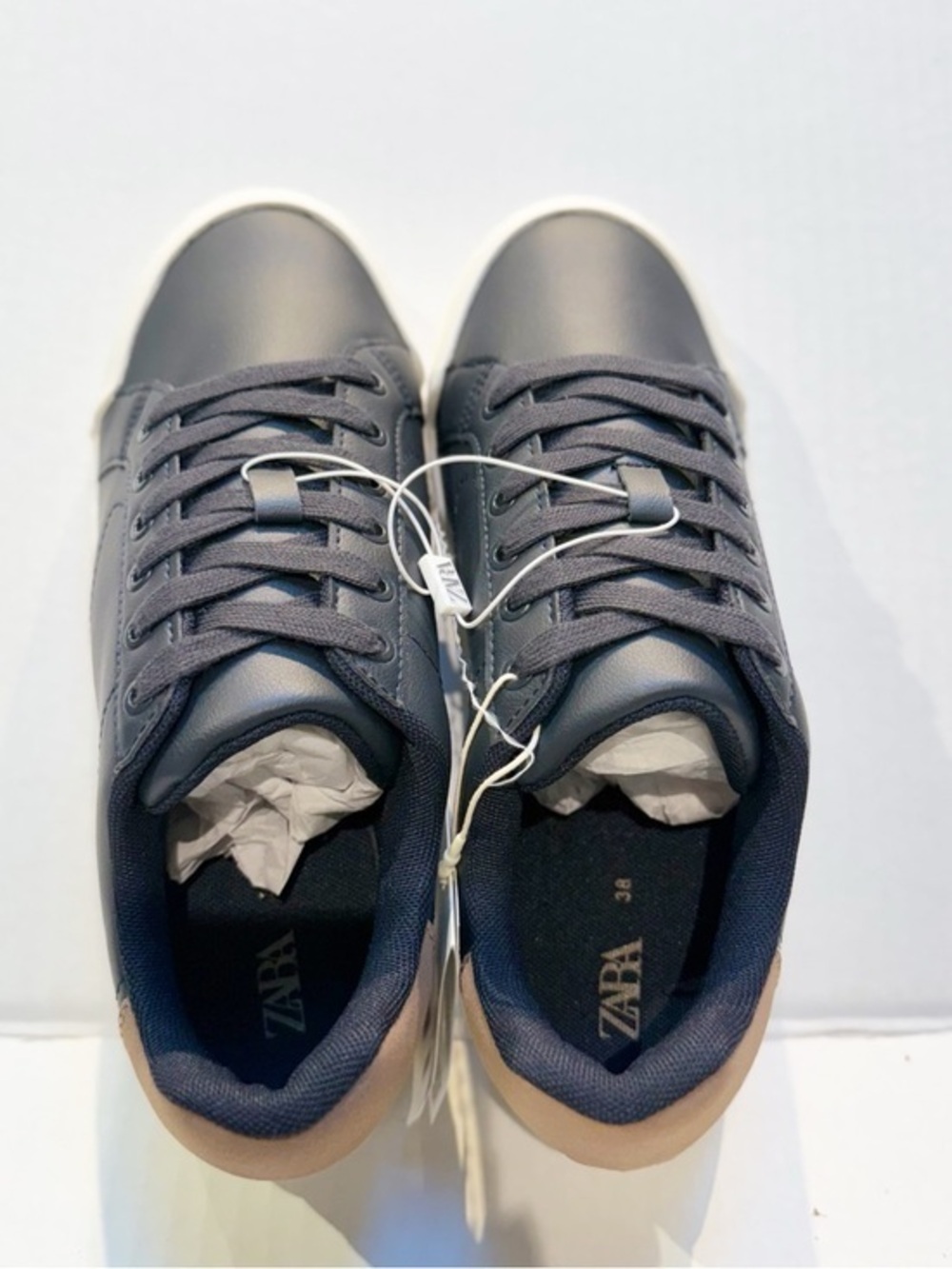 💋Zara Navy boy Sneakers size 5.5